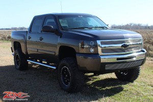 Jimmie's Zone 6.5'' Equipped Silverado on 35s